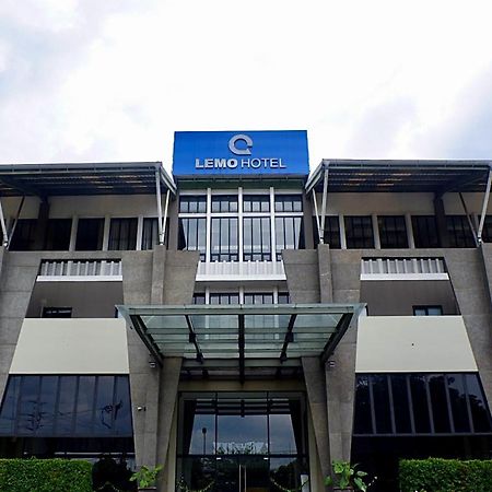 Lemo Hotel Serpong Tangerang Exterior foto