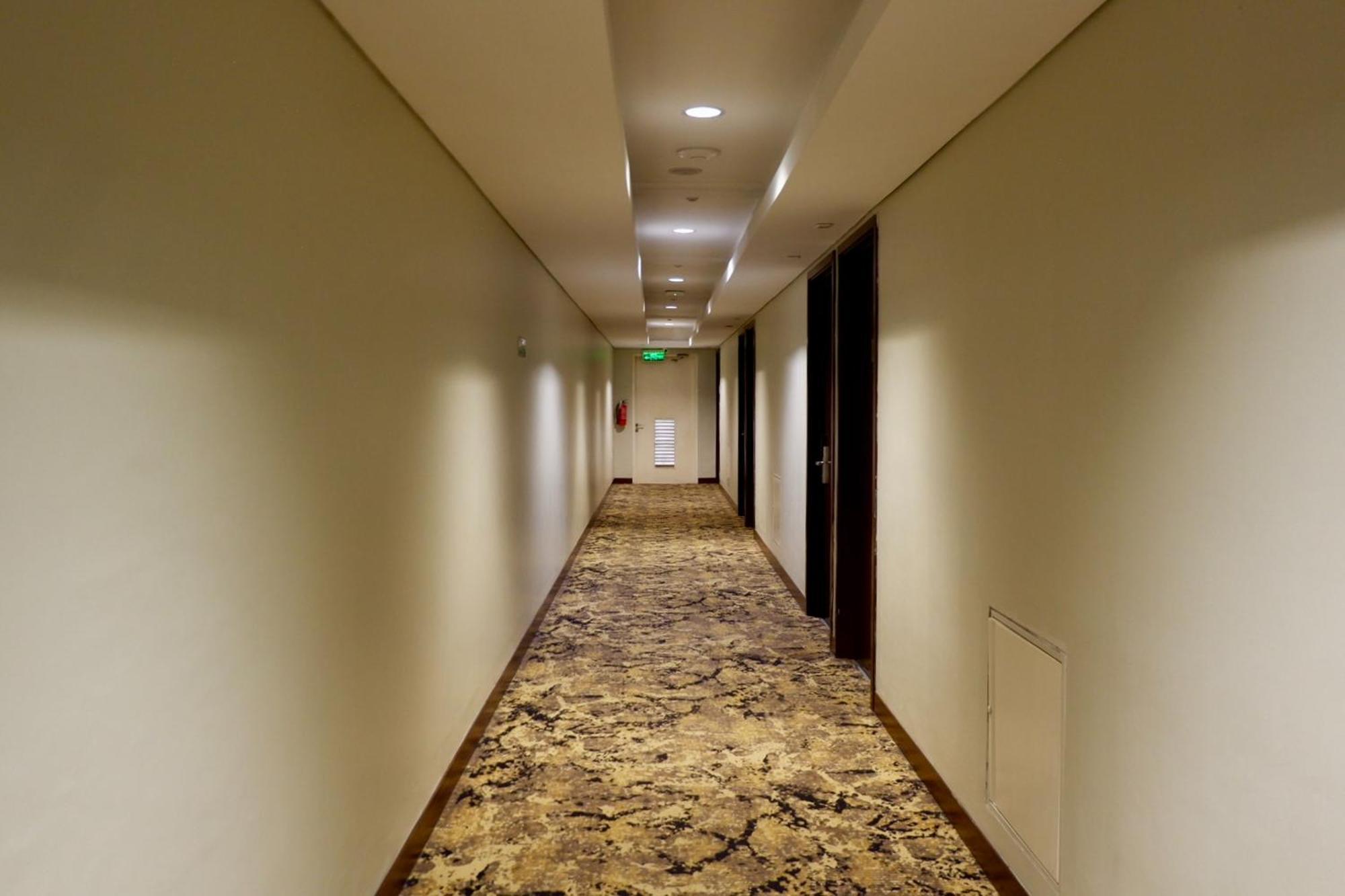 Lemo Hotel Serpong Tangerang Exterior foto